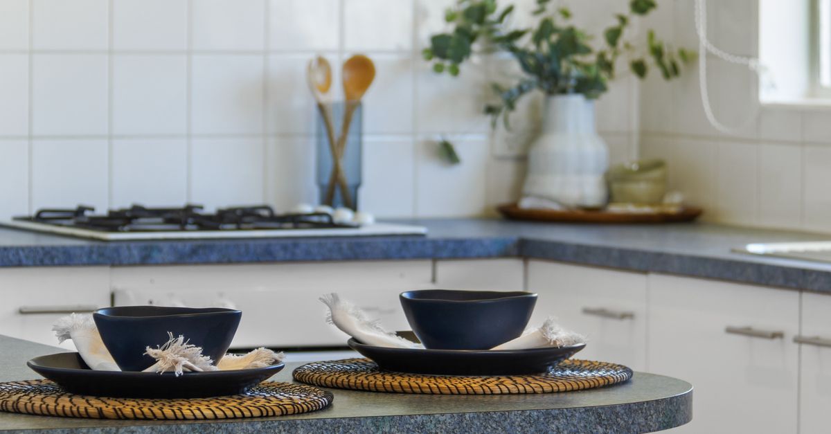 Advantages of Laminate Benchtops for Modern Kitchens in Geelong