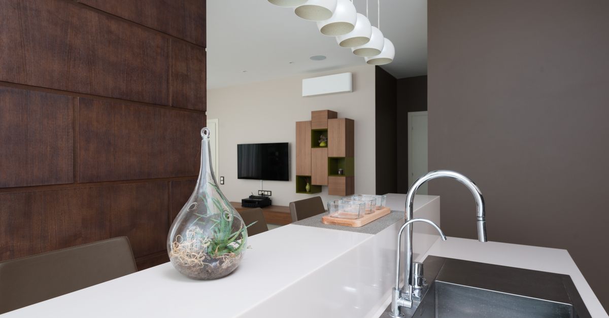 Effective Methods for Removing Red Wine Stains from Benchtops